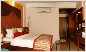 Royale Room